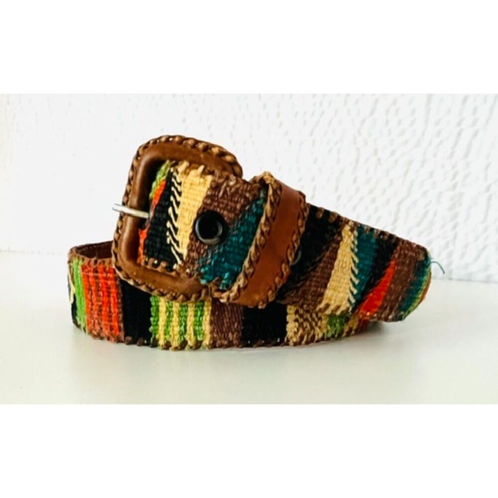 Vintage Guatemalan woven belt. Size M.